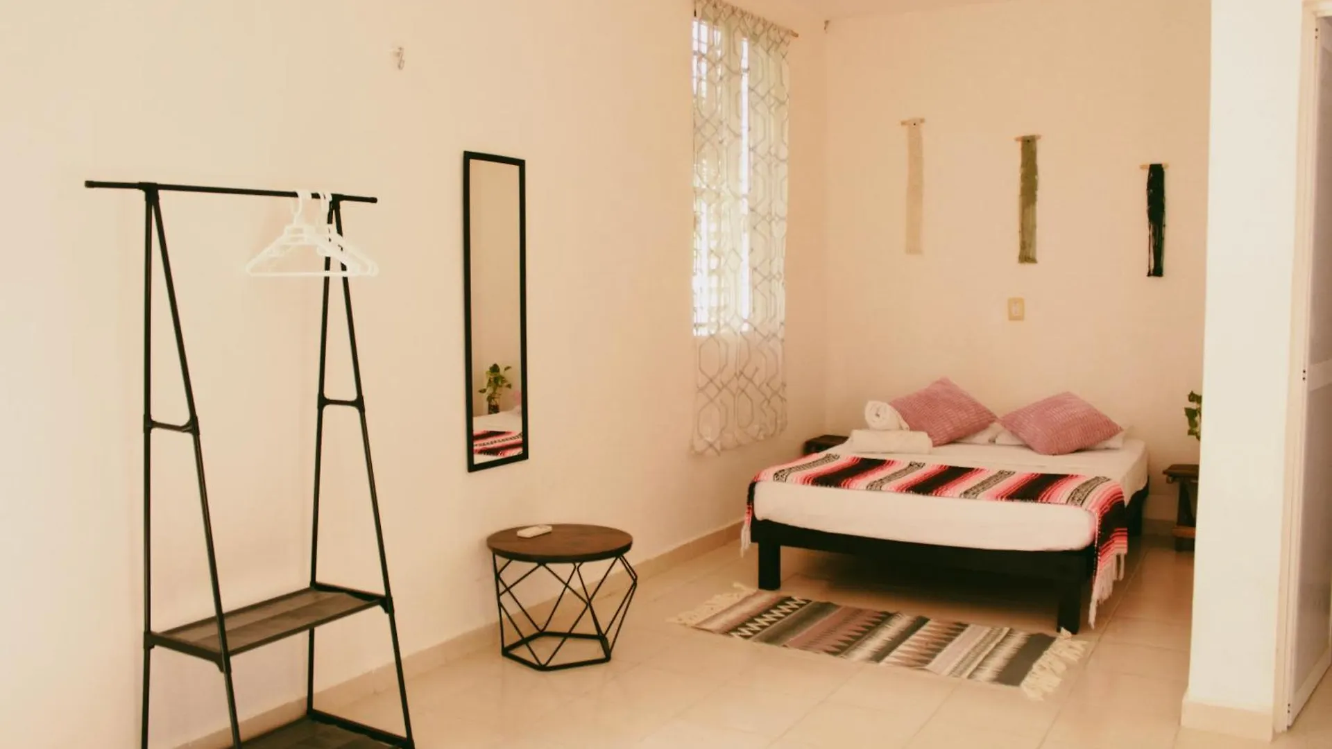 Hostel Ukayil Bacalar